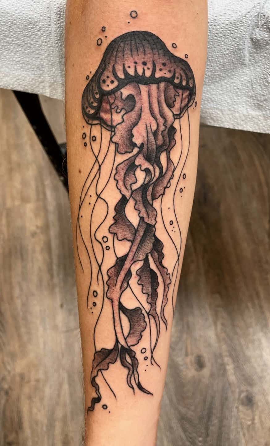 Jellyfish black and gray tattoo