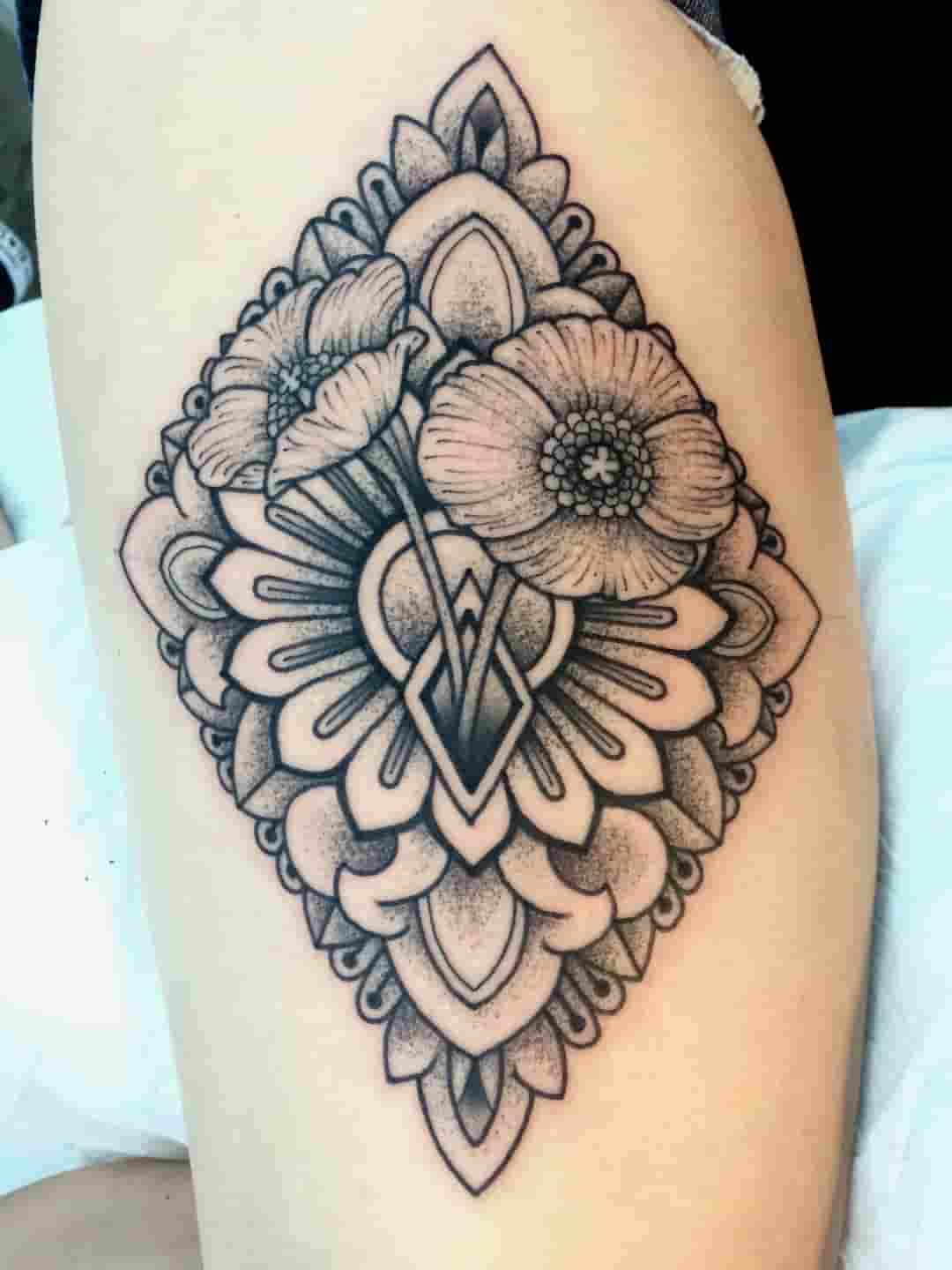 Geometric dot work flowers
